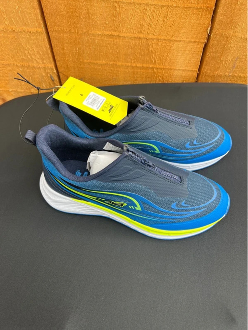 Men’s sneakers